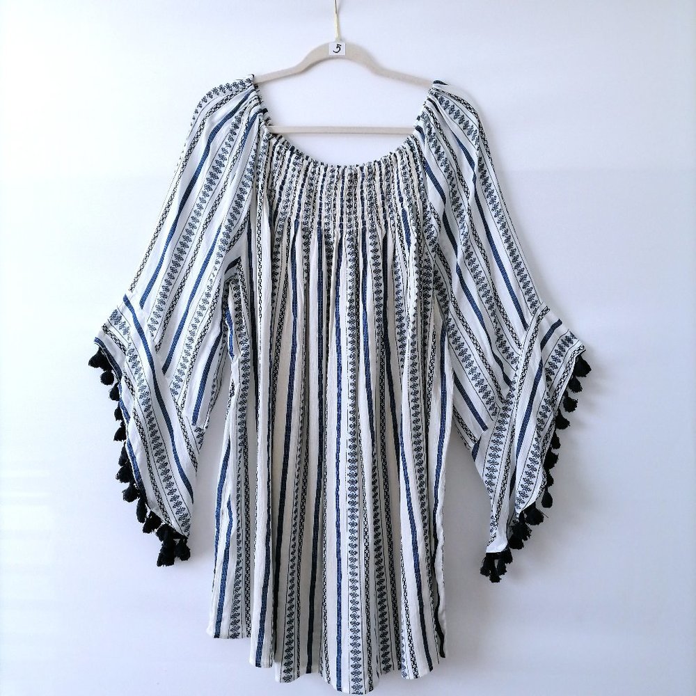 Step In Style Womens White Round Neck Flared Sleeve Apparel Striped Top Size 2X